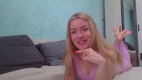 softy_aura online show from March 25, 2026, 7:58 am