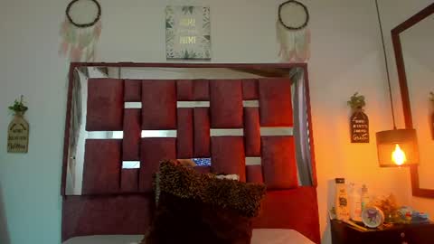 Snapshot of sofy_bonnet chatting on July 10, 2026, 1:36 pm online show from July 10, 2026, 1:36 pm