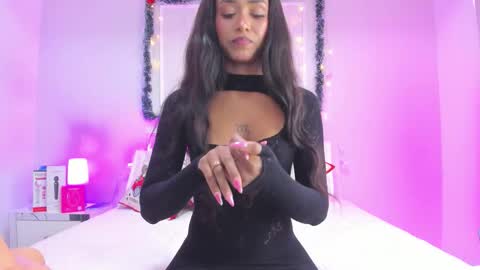   online show from December 19, 2025, 5:36 am