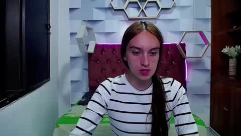Snapshot of sofyswee chatting on March 11, 2025, 12:22 am sofyswee online show from March 11, 2025, 12:22 am