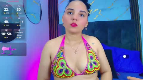 Snapshot of sol__latina chatting on May 22, 2026, 12:11 pm Sol Latiana online show from May 22, 2026, 12:11 pm