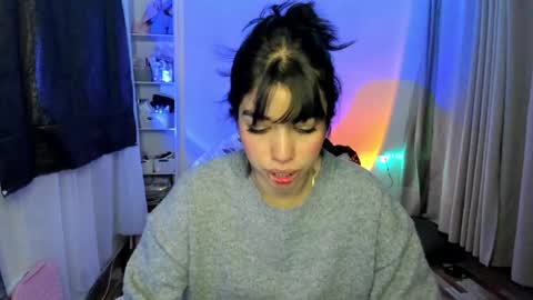 Snapshot of sol_lunaa23 chatting on April 24, 2026, 1:19 am sol online show from April 24, 2026, 1:19 am
