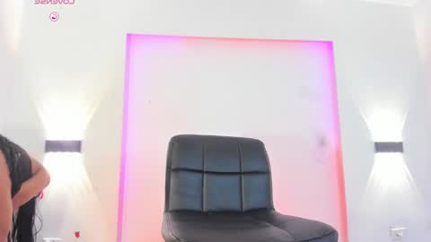  SOL  online show from September 19, 2025, 12:17 pm