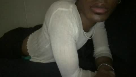 SolaceEve online show from September 14, 2025, 12:59 pm