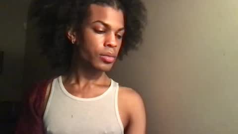 SolaceEve online show from November 17, 2025, 3:23 am