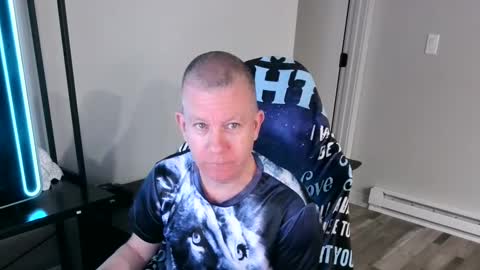 just ask  online show from September 28, 2025, 7:52 pm