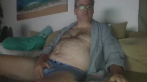 Snapshot of soldierdoc chatting on October 29, 2025, 10:39 am soldierdoc online show from October 29, 2025, 10:39 am