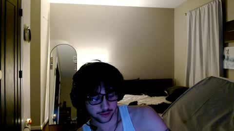 Snapshot of solis3 chatting on April 6, 2026, 3:37 am Solis3 online show from April 6, 2026, 3:37 am