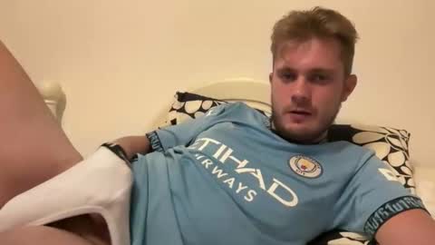 solobrit online show from January 18, 2026, 10:46 pm