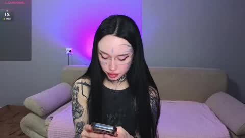 somniya online show from April 15, 2026, 6:37 pm