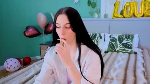 Snapshot of sonataray chatting on February 13, 2026, 3:30 pm Catherine online show from February 13, 2026, 3:30 pm