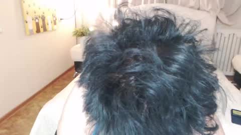 sondrariddle online show from May 20, 2026, 9:54 pm