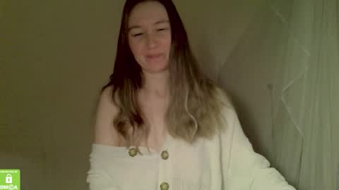 Snapshot of song_to_the_siren chatting on November 29, 2025, 2:20 pm Mary online show from November 29, 2025, 2:20 pm