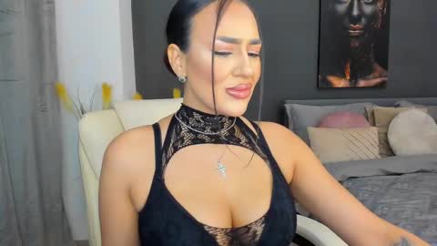 Snapshot of sonia__rey chatting on February 23, 2025, 9:16 pm Sonia Rey online show from February 23, 2025, 9:16 pm