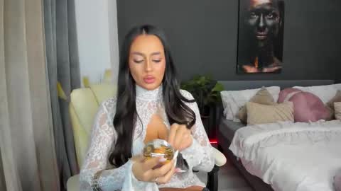 Snapshot of sonia__rey chatting on September 25, 2025, 7:17 pm Sonia Rey online show from September 25, 2025, 7:17 pm