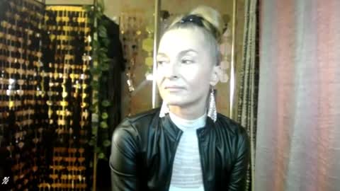 Snapshot of soniadance chatting on July 28, 2026, 3:21 pm Sonia online show from July 28, 2026, 3:21 pm