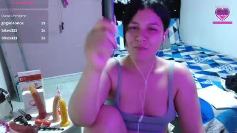 Snapshot of soniafuckboobs chatting on December 6, 2024, 11:14 pm soniafuckboobs online show from December 6, 2024, 11:14 pm