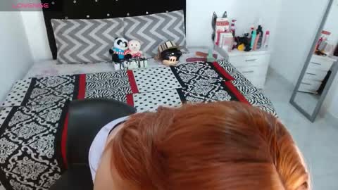 Snapshot of soniafuckboobs chatting on November 12, 2025, 12:27 pm soniafuckboobs online show from November 12, 2025, 12:27 pm