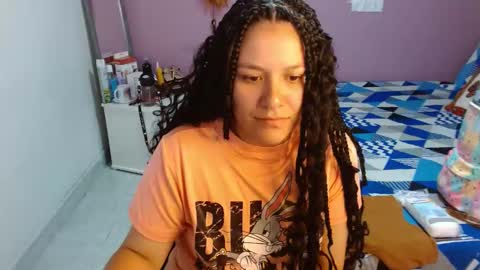 sonialatin69 online show from December 24, 2024, 3:26 pm