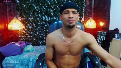 Snapshot of sonicj25_ chatting on January 8, 2025, 4:02 am SONIC online show from January 8, 2025, 4:02 am