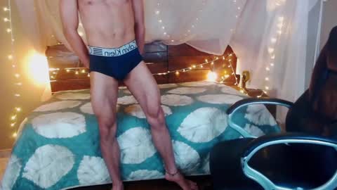 Snapshot of sonicj25_ chatting on January 17, 2025, 11:40 pm SONIC online show from January 17, 2025, 11:40 pm