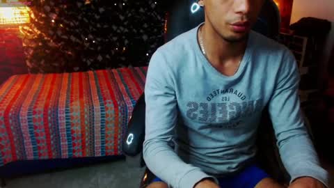 Snapshot of sonicj25_ chatting on February 10, 2025, 3:24 am SONIC online show from February 10, 2025, 3:24 am