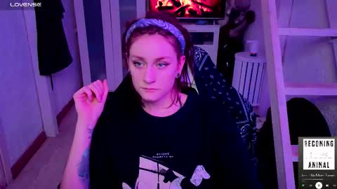 Rie online show from October 6, 2025, 9:01 pm