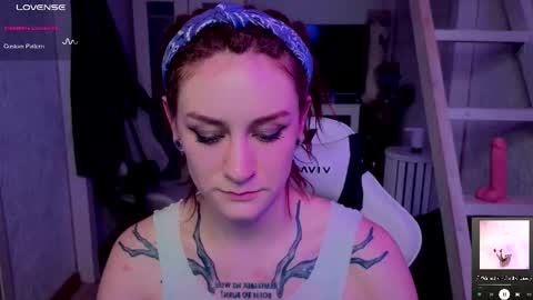 Rie online show from October 17, 2025, 3:36 pm