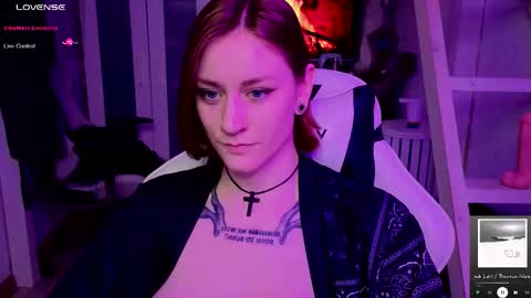 Rie online show from November 4, 2025, 10:20 pm