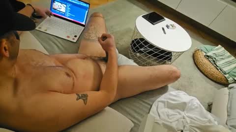 Snapshot of sonofw chatting on February 19, 2026, 7:54 pm sonofw online show from February 19, 2026, 7:54 pm