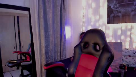 sophie online show from February 10, 2025, 9:04 am