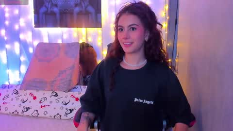 sophie online show from March 5, 2025, 5:50 am