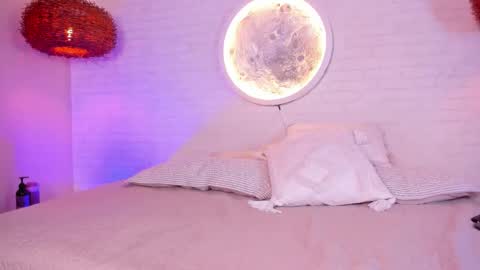 sophi_cooper29 online show from March 26, 2026, 8:58 pm