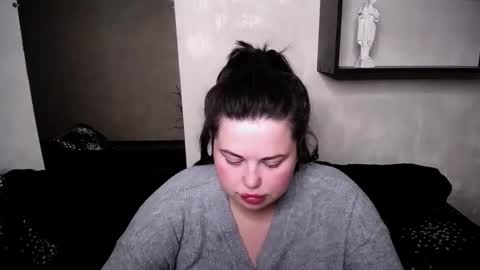 sophia__olsen online show from October 4, 2025, 5:38 am