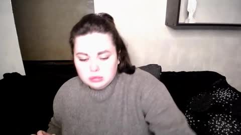 sophia__olsen online show from October 25, 2025, 5:37 am