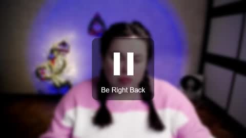 sophia__olsen online show from January 9, 2026, 7:11 am