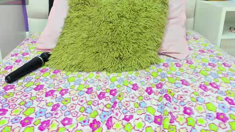 Sophia online show from February 28, 2025, 10:50 pm