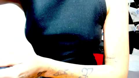 Snapshot of sophia_arevalo_ chatting on May 16, 2026, 5:23 pm Sophia online show from May 16, 2026, 5:23 pm