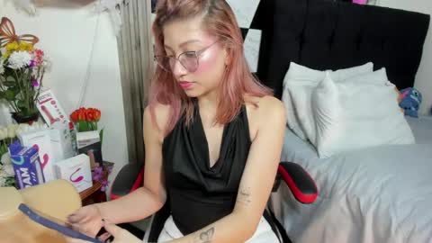 Snapshot of sophia_arevalo_ chatting on May 25, 2026, 1:22 am Sophia online show from May 25, 2026, 1:22 am
