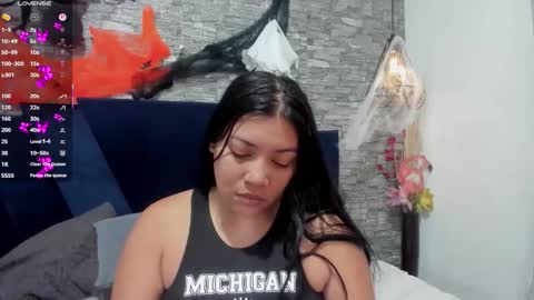 Sophia  online show from October 21, 2025, 11:55 am