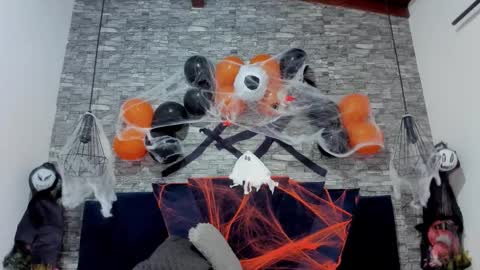 Sophia  online show from October 26, 2025, 11:38 am