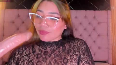 Sophia  online show from February 20, 2026, 4:53 am