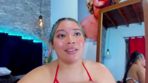 Sophia  online show from April 14, 2026, 12:05 am