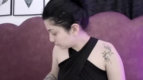 Snapshot of sophia_dk chatting on May 1, 2026, 3:05 pm sophia hottie online show from May 1, 2026, 3:05 pm