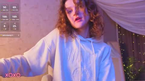 Sophia online show from November 16, 2025, 1:44 am