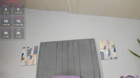 Snapshot of sophia_ebony___ chatting on April 13, 2026, 12:10 pm sophia_ebony___ online show from April 13, 2026, 12:10 pm