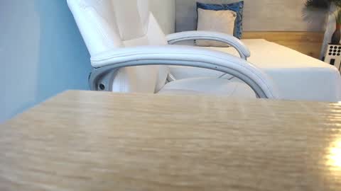 Sophia  online show from December 31, 2024, 12:46 pm