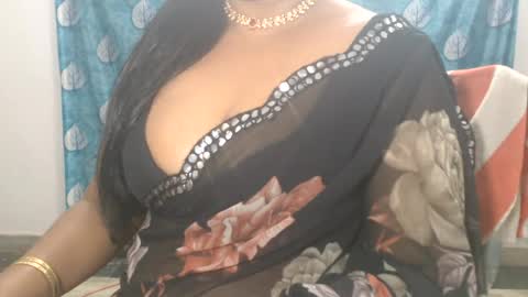 Snapshot of sophia_indian chatting on July 13, 2026, 6:00 pm Sophia Tamil online show from July 13, 2026, 6:00 pm