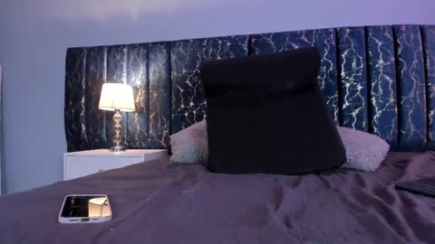 Sofia  online show from September 26, 2025, 3:05 pm