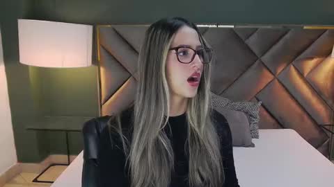 Sofia online show from October 25, 2025, 2:46 pm